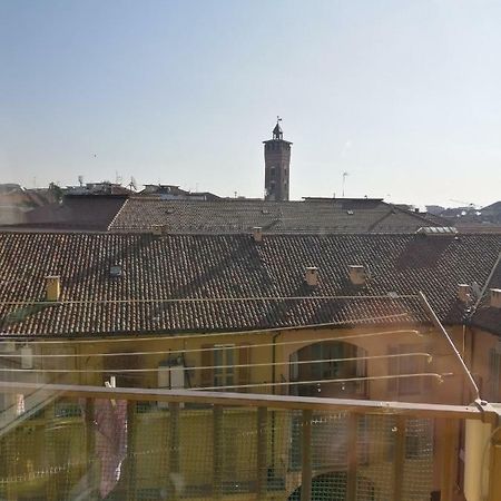 Appartement Oasi di tranquillità à Asti Extérieur photo