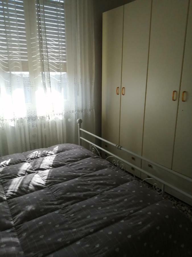 Appartement Oasi di tranquillità à Asti Extérieur photo