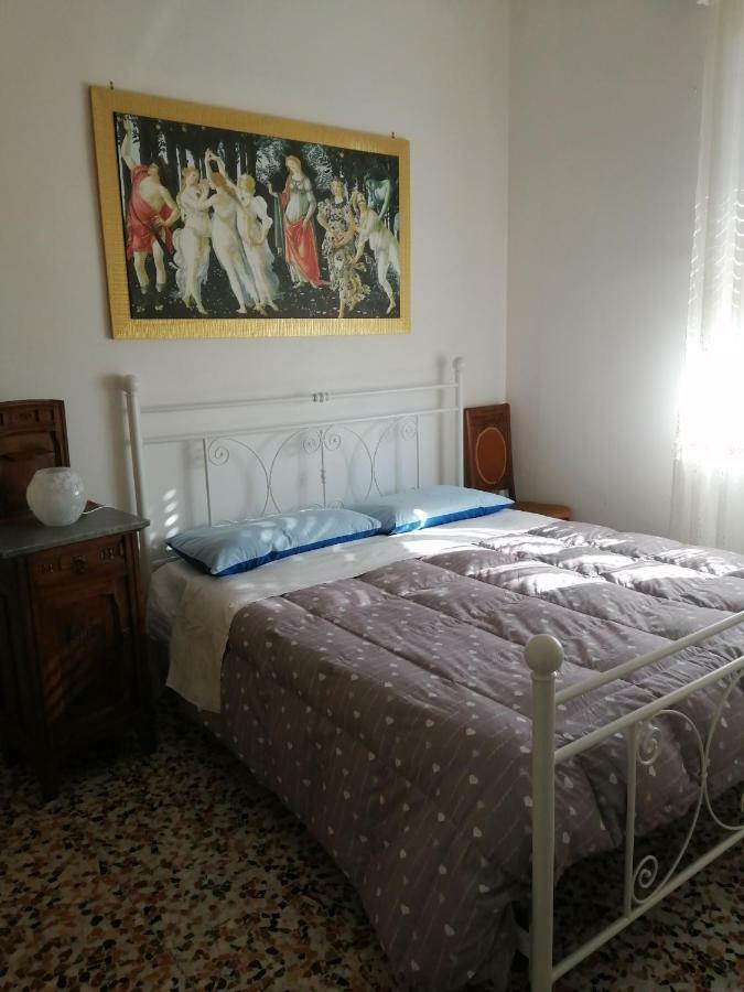 Appartement Oasi di tranquillità à Asti Extérieur photo
